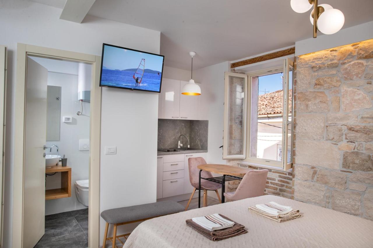 Apartments And Rooms Luan Rovinj Exterior photo