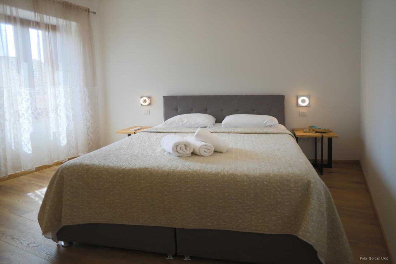 Apartments And Rooms Luan Rovinj Exterior photo