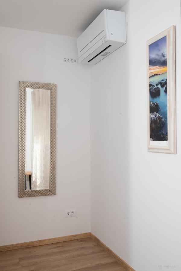 Apartments And Rooms Luan Rovinj Exterior photo
